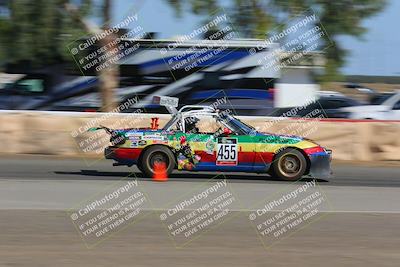 media/Oct-02-2022-24 Hours of Lemons (Sun) [[cb81b089e1]]/1020am (Front Straight)/